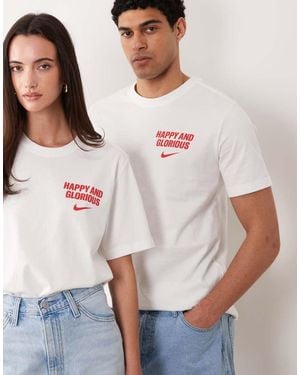 Nike Football Nike England World Cup 26 Happy Glorious Logo T-Shirt - White