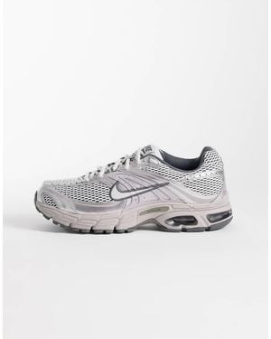 Nike Air Max Moto 2k Trainers - White
