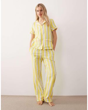 Chelsea Peers wiggle Print Short Sleeve Camp Collar Shirt And Long Pyjama Bottoms Sleepwear Set - Yellow