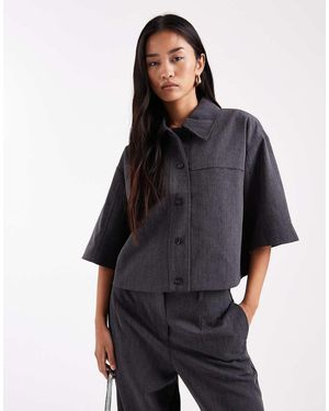 Object Americana Corta Gris Oscuro Jaspeado Estilo Camisa De Manga Corta De (Parte De Un Conjunto) - Negro