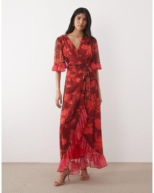 Hope & Ivy Flutter Sleeve Contrast Wrap Maxi Dress - Red