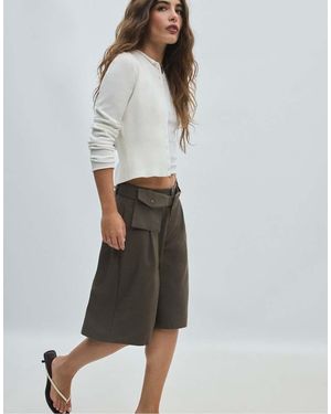Stradivarius Smart Bermuda Shorts With Belt Detail - Brown
