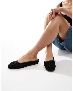 Stradivarius Mesh Embroidery Detail Pump - Black
