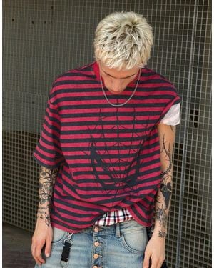 Bershka Spiderman Print T-Shirt - Red