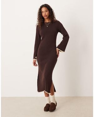 Vila Fluffy Texture Knitted Midi Dress With Constrast Tipping - Natural