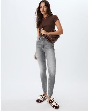 Stradivarius D07 Regular Waist Skinny Jeans - White