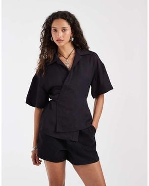 & Other Stories Short Sleeve Wrap Linen Shirt With Tie Waist Detail - Blue