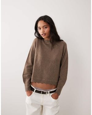 Vila Strickpullover mit bogenkantenabschluss - Braun
