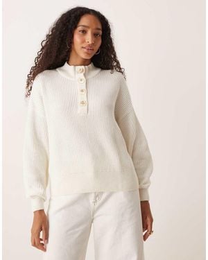 Vila Maglione Premium Color Crema A Coste Con Bottoni Oro Martellati - Neutro