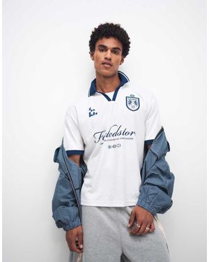 Faded Store Camiseta De Estilo Futbolero Con Solapas En Contraste Y Logo - Blanco