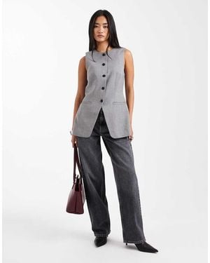 ASOS Chaleco De Traje De Sastre Monocromático Con Cuello Alto, Cadera Moldeada Y Patrón De Espiga De - Blanco