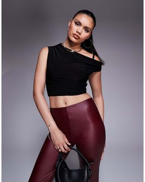 Missy Empire Top A Doppio Strato Sinuoso Con Spallina Attorcigliata - Nero