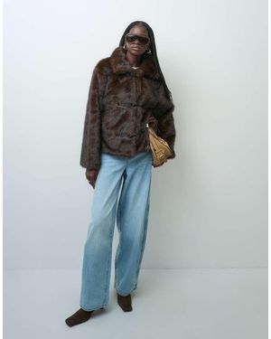 ASOS Korte Faux-Fur Jas Met Frogsluiting - Blauw