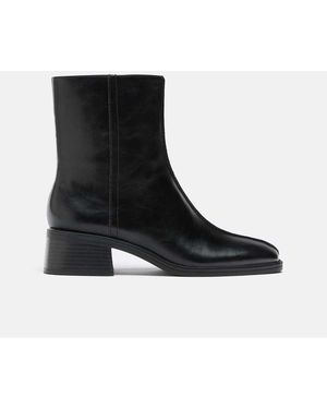 Stradivarius Stretch Heeled Boots - Black