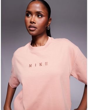 Nike Luxe Boxy T-shirt - Pink