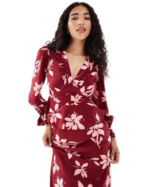 Wednesday's Girl Floral Print V-Neck Blouse - Red