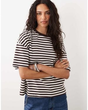 New Look Oversized Boxy Tee - Grey