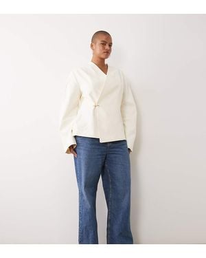 ASOS Curve Blazer Met Getailleerde Taille En Hardwaredetail - Blauw