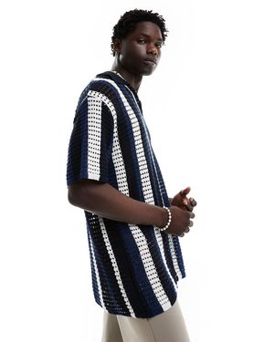 ASOS Polo Comoda All'Uncinetto A Righe Con Rever - Blu