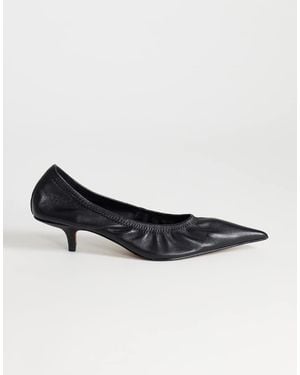 TOPSHOP Arizona Real Leather Ruched Kitten Heel Court - Black