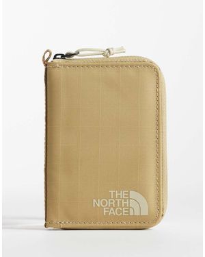 The North Face Base Camp Voyager Wallet - Natural