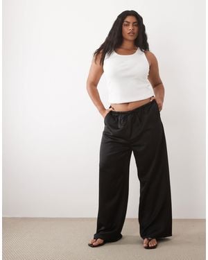 Pretty Lavish Curve Breya Satin Drawstring Pants - Black