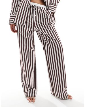 4th & Reckless Pantalon rayé ample d'ensemble en coton à taille nouée et détail style boxer - marron - Blanc