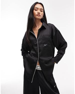 Nike Camisa Negra De Manga Larga De Satén De - Negro