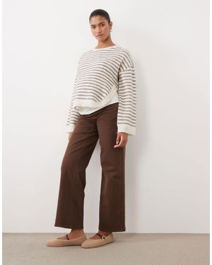 Mama.licious Mamalicious umstandsjeans mit weitem bein und weichem bauchbund - Weiß