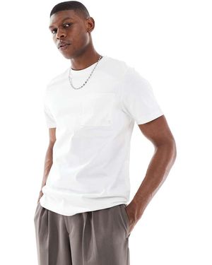 Farah Camiseta Blanca Con Bolsillo Stacy De - Blanco