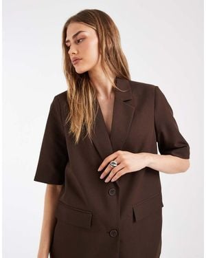 Pieces Blazer Sartoriale Squadrato A Maniche Corte Cioccolato - Marrone