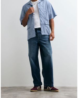 ASOS – locker geschnittene straight jeans - Blau