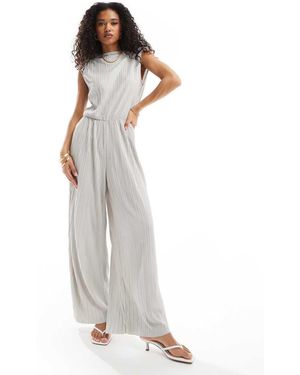 Vero Moda Tuta Jumpsuit Senza Maniche Accollata Chiaro - Bianco