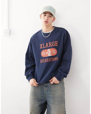 X-Large Sweatshirt With Recreations Contrast Graphic - Blue