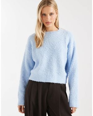 Miss Selfridge – lässiger bouclé-pullover - Blau
