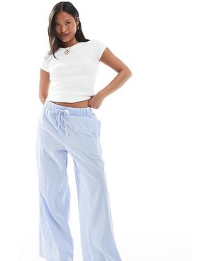 Only Petite Pantalones Azules A Rayas De Pernera Ancha De
