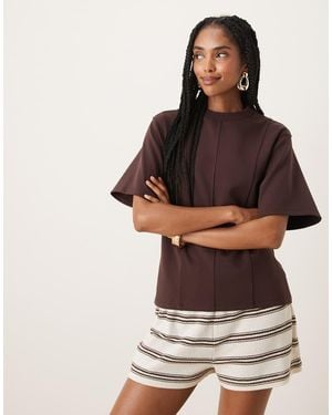 ASOS Interlock Short Sleeve Top With Seam And Top Stitch Detail - Brown