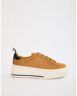 Stradivarius Flatform Trainer In Mustard - Yellow