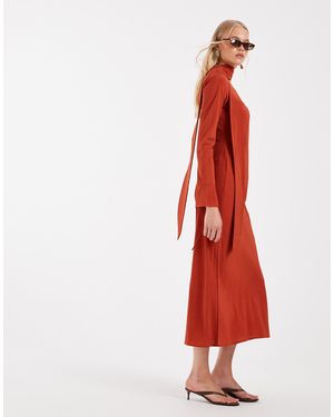 ASOS Performance Fabric Scoop Neck Long Sleeve Maxi Dress With Scarf - White