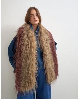 TOPSHOP Sandy écharpe en faux-fur et bordeaux - Bleu