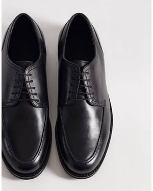 ASOS Lace Up Derby Shoes With Apron Detail - Black