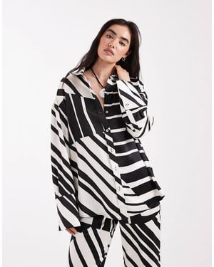 4th & Reckless Satin Wide Cuff Shirt Co-ord - White