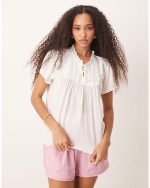 Jdy Broderie Tie Detail Blouse - White