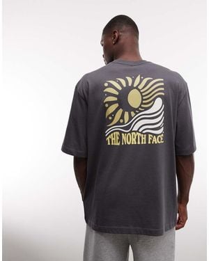 The North Face Sun Backprint Oversized T-shirt - Grey