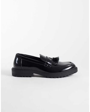 SEQWL Mocasines Chunky Pier Con Borlas En Negro Mate