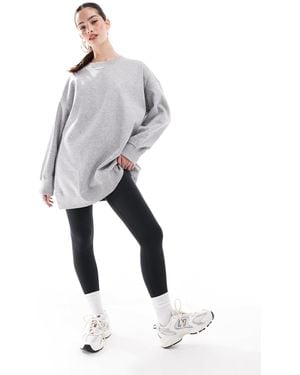 Monki – oversize-sweatshirt - Grau
