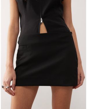 Monki Low Waist Mini Skirt With Concealed Pocket - Black