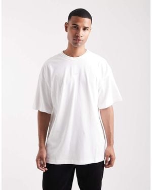 Nike Premium Essentials Oversized T-Shirt - White