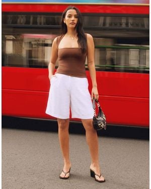 Abercrombie & Fitch Mid Rise Bermuda Shorts - Natural