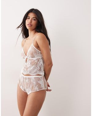 Ann Summers Camisola De Novia Color Marfil Availing De - Rosa